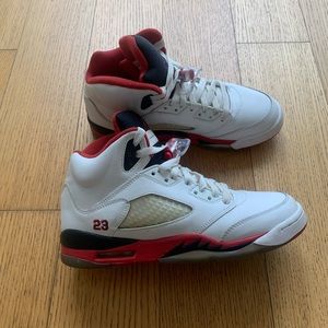 Air Jordan 5